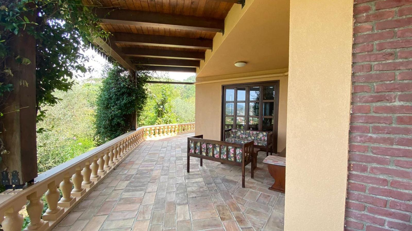 Villa Mugs Ljaknasi Extérieur photo