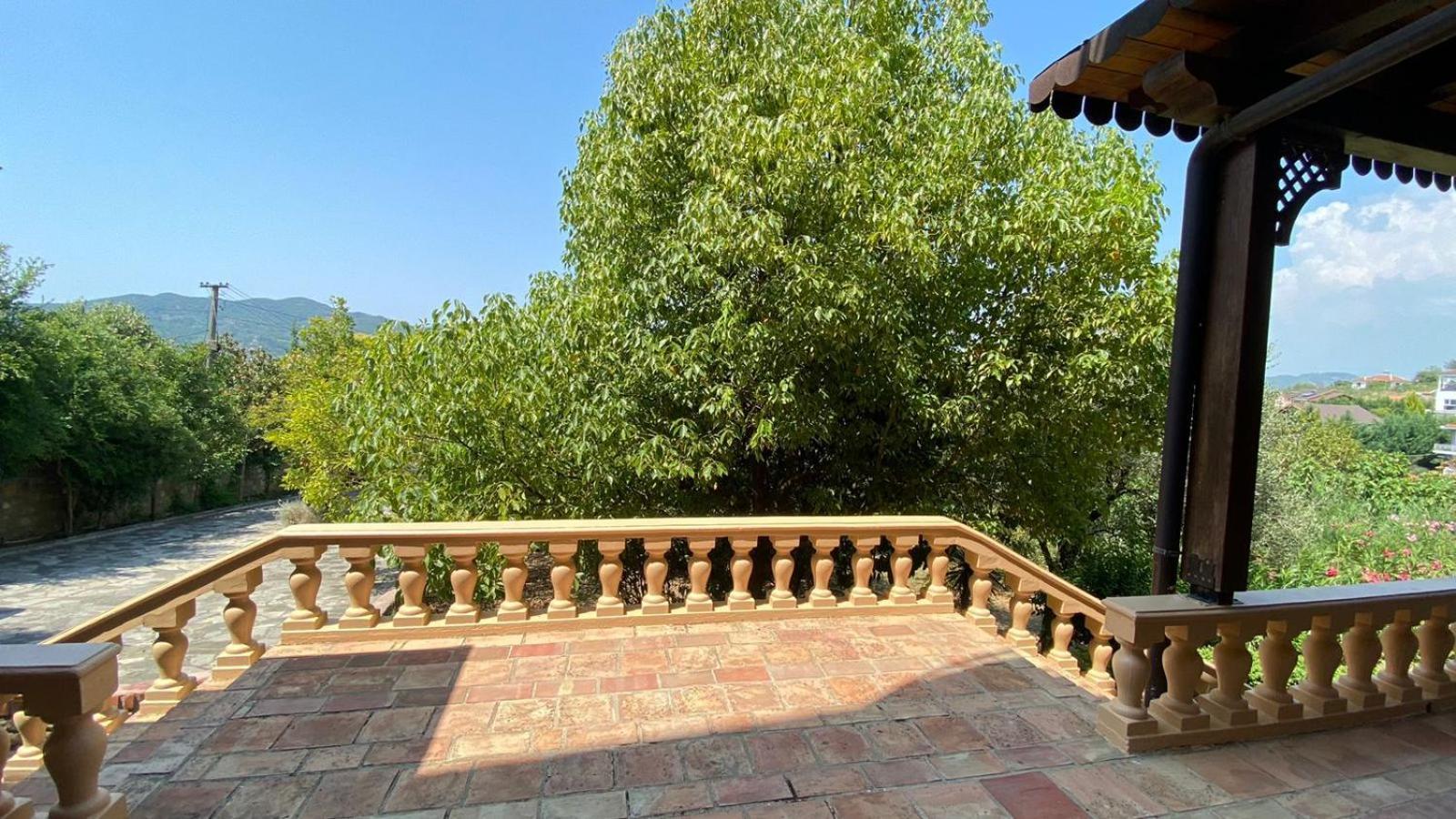 Villa Mugs Ljaknasi Extérieur photo