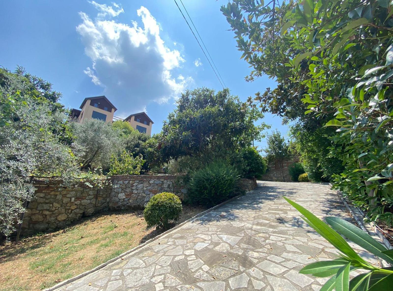 Villa Mugs Ljaknasi Extérieur photo